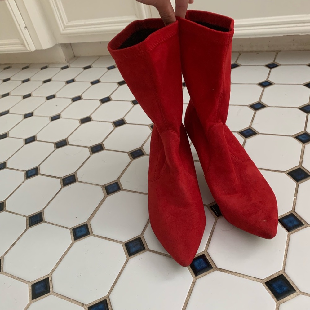 Red long booties - Picture 2 of 12